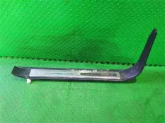 Порожек пластиковый TOYOTA LAND CRUISER URJ202, передний правый