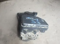 Блок ABS TOYOTA RAV4 ACA33