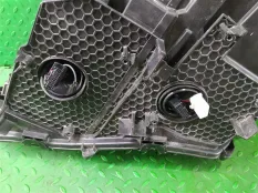 Фара LEXUS RX450H/RX450HL/RX350/RX350L/RX300/RX200T GYL25W, правая