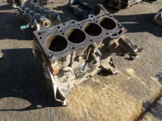 Блок цилиндров TOYOTA VITZ SCP90 2SZ-FE