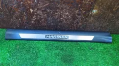 Порожек пластиковый TOYOTA HARRIER AVU65, передний левый