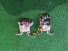 Петля дверная NISSAN PRIMERA P12, передняя правая