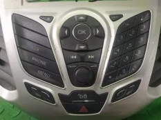 Блок управления магнитолой FORD ECOSPORT B515