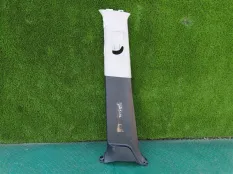 Обшивка стойки кузова TOYOTA LAND CRUISER URJ202, левая