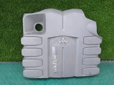 Крышка двс декоративная TOYOTA LAND CRUISER URJ202 1UR-FE