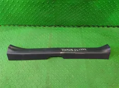 Порожек пластиковый TOYOTA YARIS CROSS MXPB10, передний левый