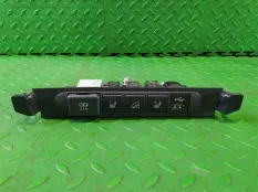 Кнопка TOYOTA YARIS CROSS MXPB10