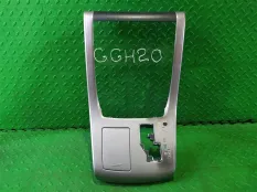 Консоль магнитофона TOYOTA VELLFIRE ANH20