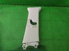 Обшивка стойки кузова TOYOTA YARIS CROSS MXPB10, правая