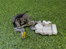 Замок пятой двери TOYOTA FJ CRUISER GSJ10