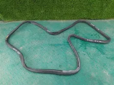 Уплотнительная резинка двери багажника FORD ECOSPORT B515