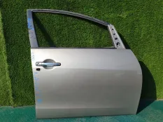 Дверь MITSUBISHI GRANDIS NA4W, передняя правая