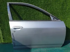 Дверь NISSAN WINGROAD Y11, передняя правая