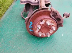 Балка подвески MITSUBISHI DIAMANTE F34A 6A13, задняя