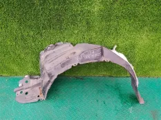 Подкрылок TOYOTA ESQUIRE ZWR80, передний левый