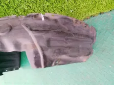 Подкрылок MITSUBISHI GRANDIS NA4W, передний правый
