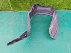 Подкрылок NISSAN WINGROAD Y11, передний правый