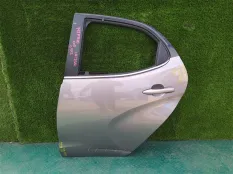 Дверь TOYOTA YARIS KSP210, задняя левая