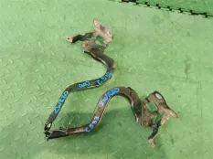 Петля капота TOYOTA ESQUIRE ZRR80G