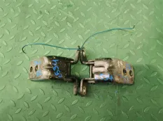 Петля дверная NISSAN X-TRAIL T32, передняя правая