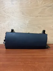 Бардачок Toyota Prius