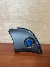 Кнопка старт-стоп Toyota Prius