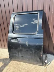 Дверь боковая Nissan NP300