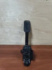 Педаль газа Toyota Land Cruiser prado