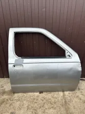 Дверь боковая Nissan NP300