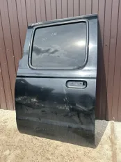 Дверь боковая Nissan NP300
