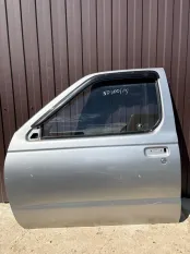 Дверь боковая Nissan NP300