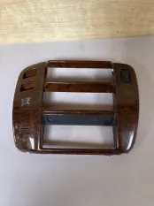 Панель магнитолы Nissan Patrol