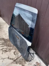 Дверь багажника Nissan Patrol