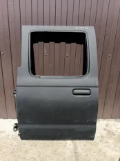 Дверь боковая Nissan NP300