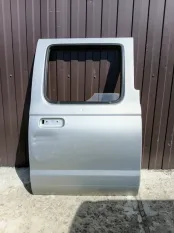 Дверь боковая Nissan NP300
