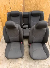 Сиденья комплект Toyota Rav4