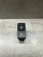 Кнопка регулировки фар Mazda B2500