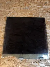 Стекло двери Nissan Patrol