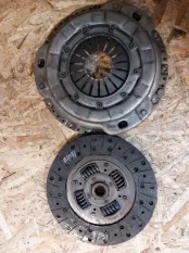 Комплект сцепления Mazda B2500