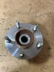 Ступица Mitsubishi Outlander