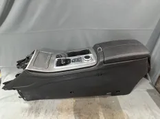 Подлокотник Jetour X70 Plus