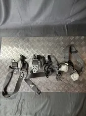 Ремень безопасности Toyota Prius