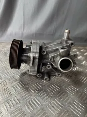 Помпа Mitsubishi L200 V