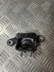 Петля двери Toyota Land Cruiser