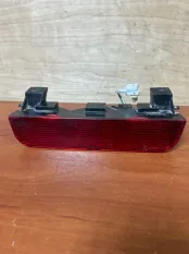 Фонарь крышки багажника Mitsubishi Pajero sport 2