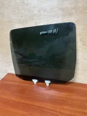 Стекло двери Nissan NP300