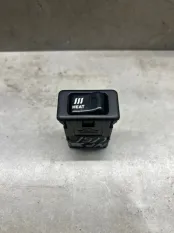 Кнопка прогрева двигателя Nissan NP300