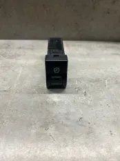 Кнопка освещения панели приборов Mazda BT50