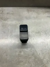 Кнопка блокировки дифференциала Mazda B2500