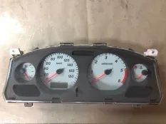 Панель приборов Nissan NP300